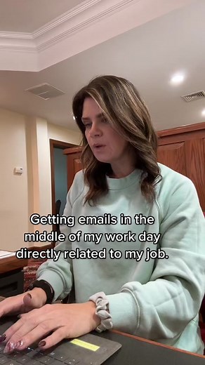 Funny Work Email Situations: Things You Shouldn't Say to Clients