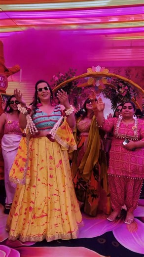 GD&ND on Instagram: "A bride shines brighter when she’s surrounded by her Team Bride 💖 Real emotions, pure bonds & unfiltered fun captured on the wedding day. Because weddings are incomplete without best friends & family 💍✨ . . . Team Bride Reel, Bride Squad, Indian Wedding Reel, Bride Best Friends, Wedding Moments, Bridal Entry Squad, Wedding Vibes, Shaadi Emotions . . . #TeamBride #BrideSquad #BrideTribe #WeddingReel #IndianWedding #ShaadiVibes #BrideGoals #WeddingMoments #BridalVibes #Weddi