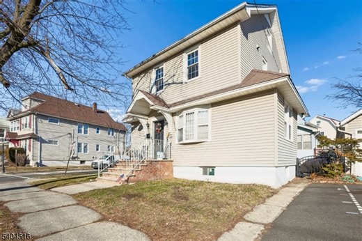 228 Totowa Rd, Totowa, NJ 07512 - MLS 4027702 - Coldwell Banker