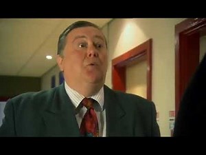 The Sarah Jane Adventures: Revenge of the Slitheen - A Slitheen gets its new skin