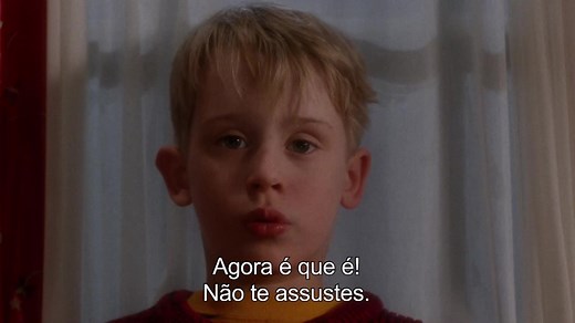 Há um filme que ninguém pode perder, sozinho ou acompanhado! Assista ao 'Sozinho em Casa', na SIC. 🎬🍿 Veja a 𝐒𝐈𝐍𝐎𝐏𝐒𝐄: https://bit.ly/CinemaNatal #NatalSempreEncantado #ONatalMexeConsigo #Cinema #Natal #SIC | SIC