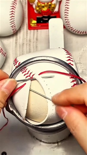 The Most Satisfying Way to Stitch a Baseball Perfectly.