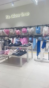 6.8K views · 32 reactions | #Sale #offer #discount #endofseason #fashion #trend #trending #viral #women #fashion #kids #girls | Venti | Facebook