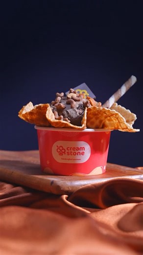 Step into a world where chocolate takes over your senses. Choco Fantasy is rich, indulgent, and handcrafted for true chocolate lovers — every bite is pure imagination turned into dessert. Once you’re in, there’s no going back! 🍨🤎 Cream Stone, Choco Fantasy, chocolate dessert, handcrafted ice cream, indulgent treat, chocolate lovers, creamy delight. #CreamStone #ChocoFantasy #ChocolateLovers #SweetIndulgence #HandcraftedIceCream #DessertGoals #ChocolateMood | Cream Stone