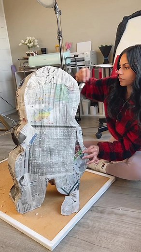 I love making piñatas 🤩🪅 #diy #pinata #pinatadiy #piñata #piñatadiy #crafts #party #birthdayparty #birthday #candies #fyp #fypシ #viral