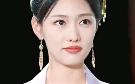 小伙竟买了台2024年的未来电脑，只要选择喜欢的电影不仅可以穿越过去当主角