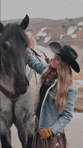 Cowgirl lovin 🤠🦄 #cowgirls #horses #horsebackriding