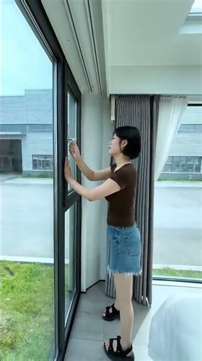 A Single Parent and Child Staying in a Space Capsule Cabin #etonghouse #spacecapsulehouse