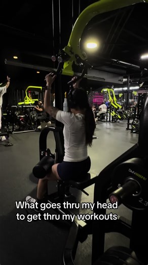 mira.lifts (@mira.lifts)’s video of working out