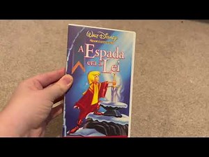 Fixing/Splicing A Damaged VHS Tape. (Episode 1)