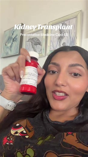 This is what atovaquone looks like 🤮 Why is it yellow? 🤢 Thank you @Powerade for helping me wash that down. #kidneytransplant #transplant #kidneydisease #lupusnephritis #powerade