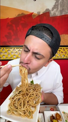 جربت الأكل الآسيوي من مطعم بيتوتي! 🥡🔥