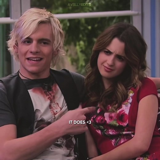 The Cutest Couple Compilation: Austin & Ally - Auslly Edit
