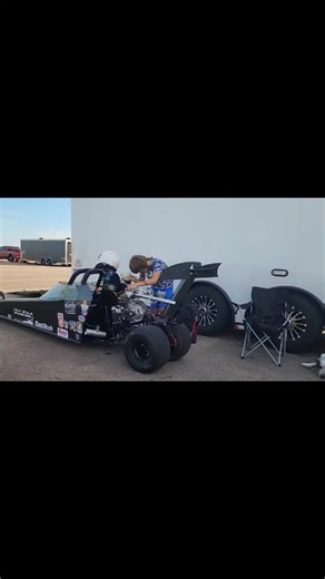 Time to get it. Texas motorplex points race #flowerscattlecompany #royaltyequipment #halfscaledragsters #wolfsteelbuildings #caheelyperformance | BC racing team