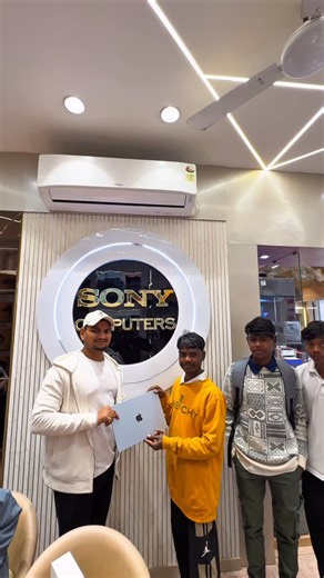 Raja Soni on Instagram: "Socho… agar ek din tumhara sapna tumse sirf ek sawal kare… ‘Mujhe sach karne ke liye, tu kis par bharosa karega?’ Aur jawab aaye… bina soche… Sony Computer. Kyuki yaha sirf computer nahi milte… yaha milti hai tumhare sapno ki power. Student ho… Creator ho… Gamer ho… ya apna kuch bada karne ka junoon… Har shuruaat yahi se hoti hai. 📍 Ambikapur ka ek hi bharosa – Sony Computer. Apne sapno ko sach karo… Sony Computer ke sath. Future… yahi se start hota hai. 🔥 FOLLOW :- @s