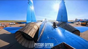 看苏-35S战机启动后的飞控检查，含矢量喷管的偏转！