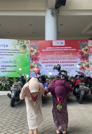 the duo i will forever know i need🩷 #graduation #bsf #transition #mirrorball