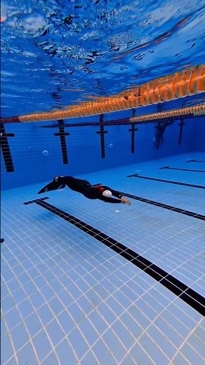 Freediving Training With Monofin #pooltraining #freediving