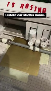 8.9K views · 83 reactions | Cut out car sticker name. #followers #fbreels23 #fbreelsfypシ゚viral #fbreels #fbreelsvideo #fbpost #FBPage #fbpagesreels #fbpagereelsvideo #carstickers #sticker #printing #name #designs #carservice #jewelrybox | Wiewiw Sideline Boy | Facebook