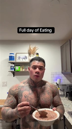 Full day of eating while working on the business Macros 300 protein 278 carbs 88 fat Building VSRL Train Hard, Kev #diet #vlog