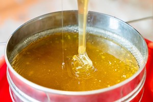 Why Are Sugary Solutions Sticky?