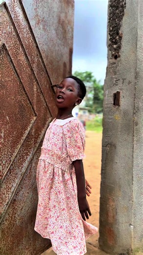 Raoul N'est Pas Là Aujourd'hui : Un Sketch Humoristique