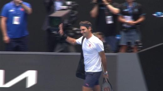 106K views · 1.4K reactions | 朗 A 44 ans, Roger FEDERER  n'a RIEN perdu de son TALENT : la preuve face à Casper Ruud  à l’Open d’Australie !  #beINSPORTS | beIN SPORTS France | Facebook