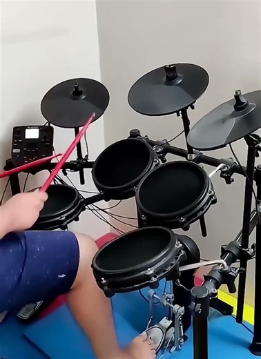 Alesis Turbo Mesh Kit Electric Drum Set With