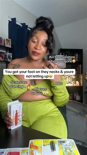 You showing out collective😍 #intuitvemo #spiritualtok #tarotreading | intuitivemo