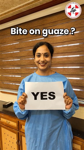 🦷 Tooth Extraction: Your Smooth Recovery Guide Extraction done or scheduled? 🗓️ Healing doesn’t have to be stressful! Whether you just left the chair or are preparing for your appointment, follow these friendly Do’s & Don’ts for a quicker, smoother recovery. ✨ Consult your nearest dental expert or call us today. 📞 9447072530 KAILAS SUPER SPECIALITY DENTAL CLINIC & IMPLANT CENTRE , KOLLAM 🌐 www.kailasdentalkollam.com #DentalCare #ToothExtraction #OralHealth #RecoveryTips #SmileCare #DentistLi