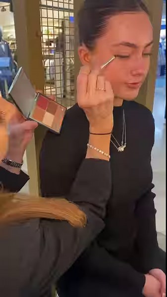 No7 Pro Artist has popped up in Swords Pavilions 📍🙌 Come check out the newest additions to the collection. From bronzer to blush you’re gonna want it all 😍💄 Pop by all this week to check it out for yourself! | Boots Ireland