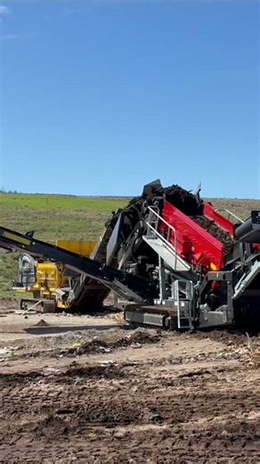 Humdinger Recycling Screen 🤝 Tana Shark