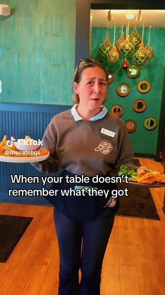 Managing Customer Requests in Seafood Restaurants