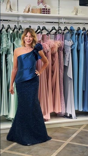 3 abiti per una mamma giovane al matrimonio 💜🩵🍓 Davino Cerimonia Rom... #Shorts