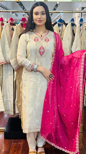 Simran Exclusive on Instagram: "💰 Price:$85+ TAX Product Name: VN-13255 📏 Sizes: 38 to 44 📲 Order on App & Get 10% OFF ✨Code - welcome10 📥 Download Now – Simran Exclusive Clothing 📍 Surrey 🇨🇦 🚚 Worldwide Shipping Available 📞 Toll Free : 1888-212-3212 🌐 www.simranexclusive.com #LadiesSuit #WomenSuit #IndianSuit #IvorySuit #OffWhiteSuit #PinkDupatta #PinkSuit #DesignerSuit #EthnicWear #PunjabiSuit #SalwarSuit #ElegantLook #TraditionalStyle #FestiveWear #PartyWearSuit #SurreyBC #SimranExc