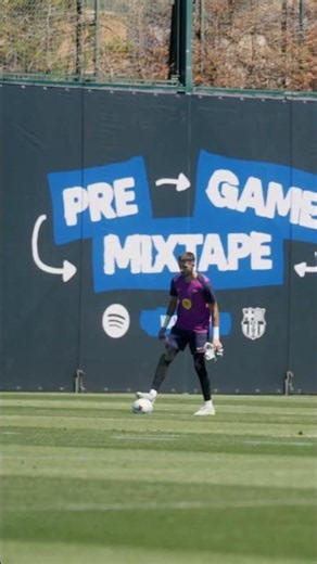 So much quality Joan 🤤 #shorts #fcbarcelona #joangarcia