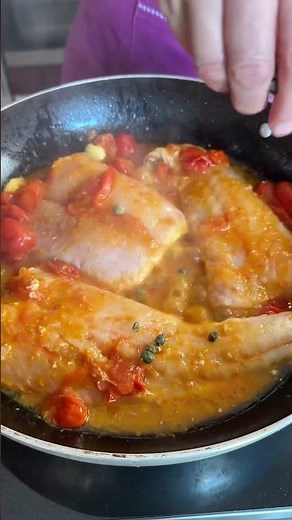 Cod with cherry tomatoes, capers and anchovies 😍quick and easy recipe