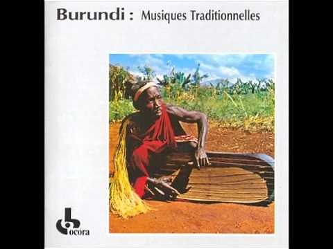 "Ubuhuha" (2) - Burundi - Musiques Traditionnelles *Recorded by Michel Vuylsteke