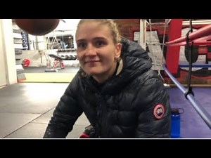 EXCLUSIVE: APRIL HUNTER (1-0) GIVES AN IMPORTANT LIVE SAVING MESSAGE - PLUS BOXING TALK!!