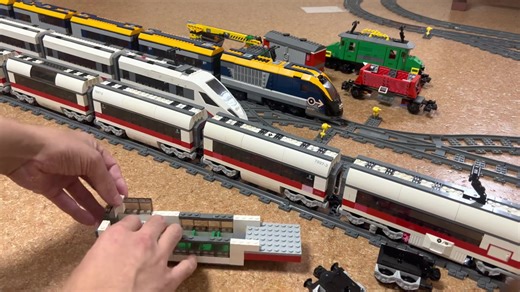 [限量制作] 搭建乐高 7897 乐高快递 [双层] [组装视频]