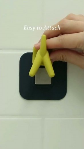 The easiest way to install your shower caddy!