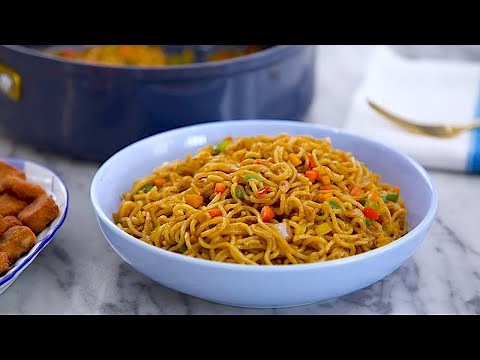 A Simple Dinner Recipe - Quick & Easy Noodles - Zeelicious Foods