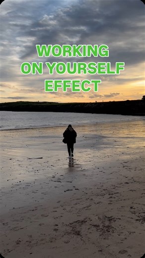 Becki Jones | 🥹💪 . . . #explorepage #hardwork #love #fitness | Instagram