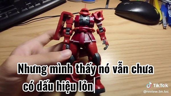 Bootleg GTO Char Zaku II Red Comet Review