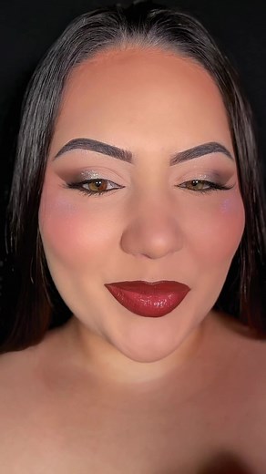 Tutorial de Maquiagem Fácil para Iniciantes Passo a Passo