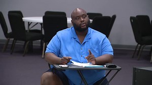 Broadway actor, Arlington Heights High alum returns to North Texas to teach to students