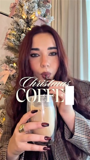 Valerie Bocache on Instagram: "les tenía que enseñar mi receta de mi iced latte favorito con sabor a eggnog, con las mejores cremoras 🤍☕️✨🎄 @leanercreamerguatemala"