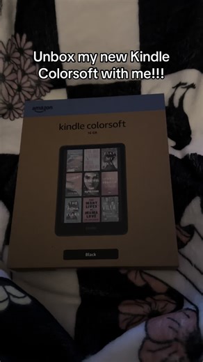 My new Kindle Colorsoft! Let’s take a moment of silence for my Kindle Fire which serviced me loyally for 5 years. ❤️📚#newkindle #kindlecolorsoft #booktrend #booktok #bookthings