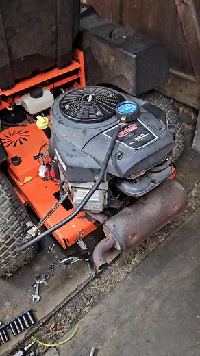 bad boy zero turn part 2. the compression test. #smallenginemechanic #smallenginerepair #briggsandstratton #badboyzeroturn #smallbusinessowner | Briggs Stratton Engine Restoration | Facebook