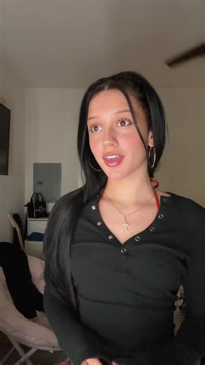 hailey picardi (@officialhaileypicardi)’s videos with In My Room - Julia Wolf